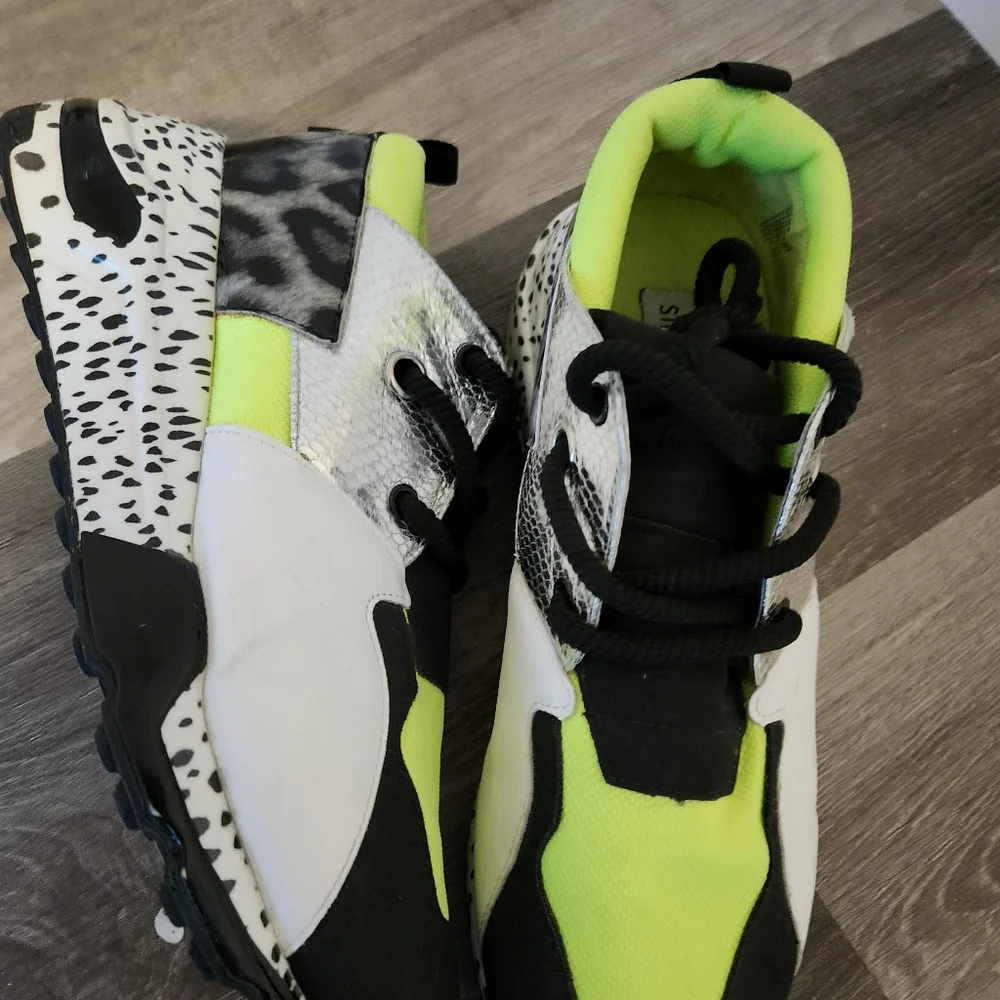 Steve Madden Neon Yellow Black Chunky Sneakers, Women’s 11